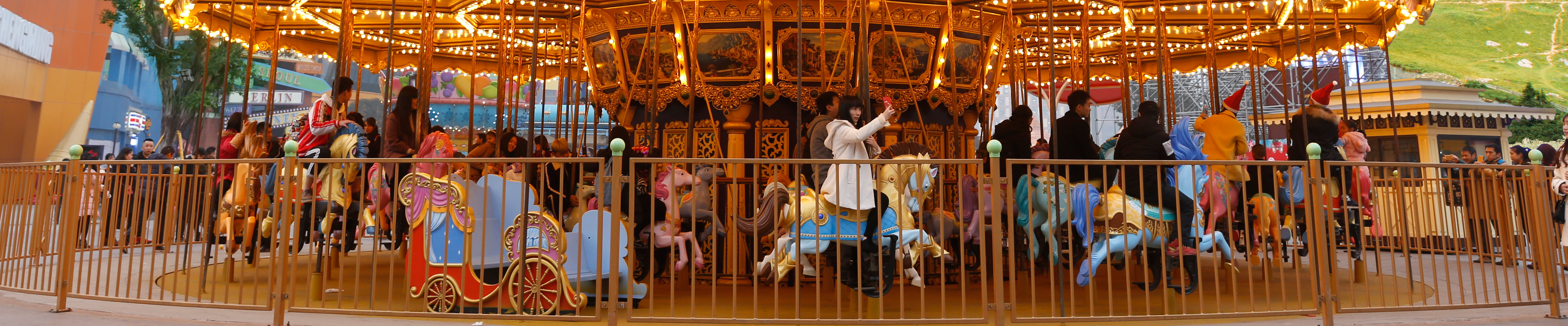 Carousel ride 72p by Jinma Rides_Golden Horse