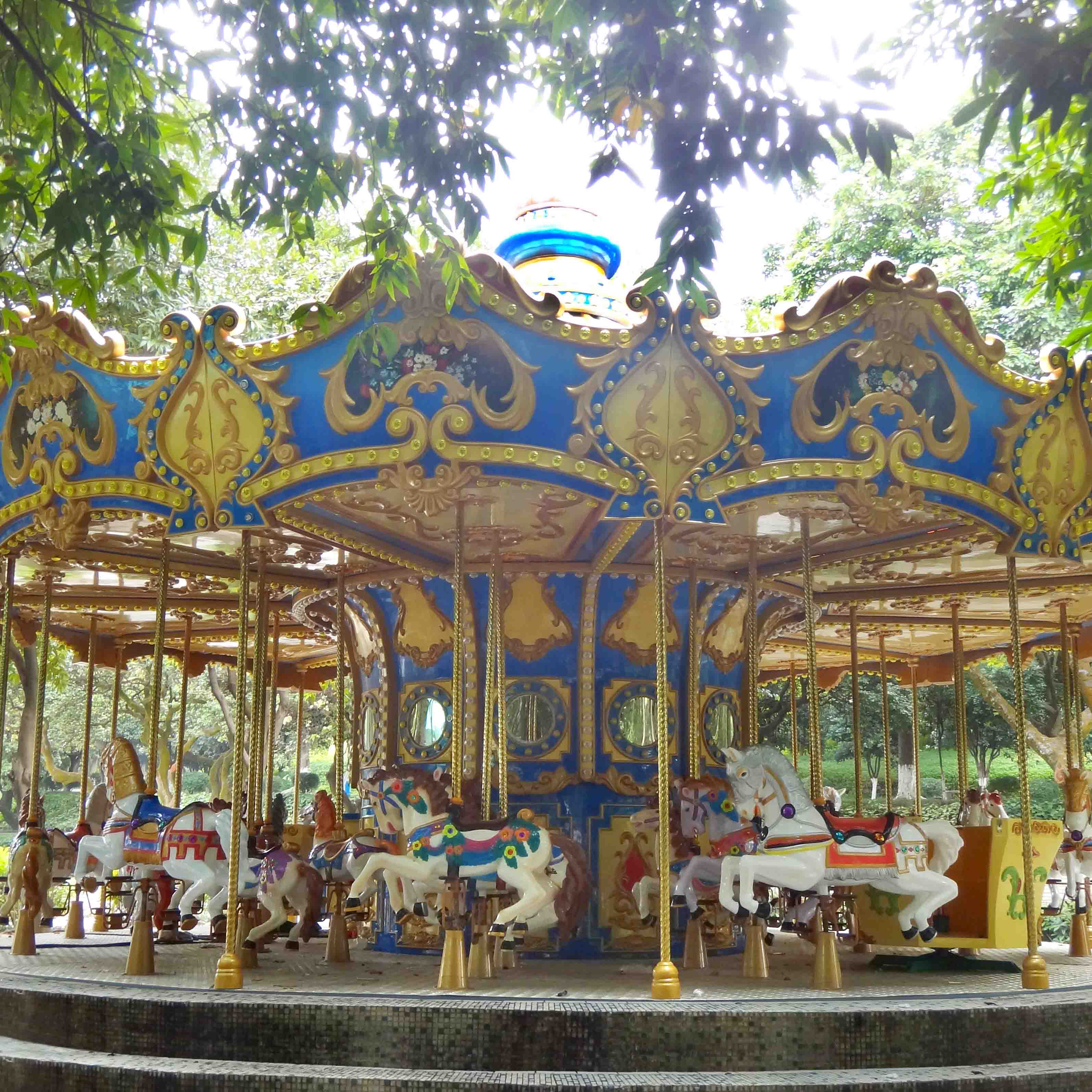 Horses Merry Go Round Ride Carousel DW-38A